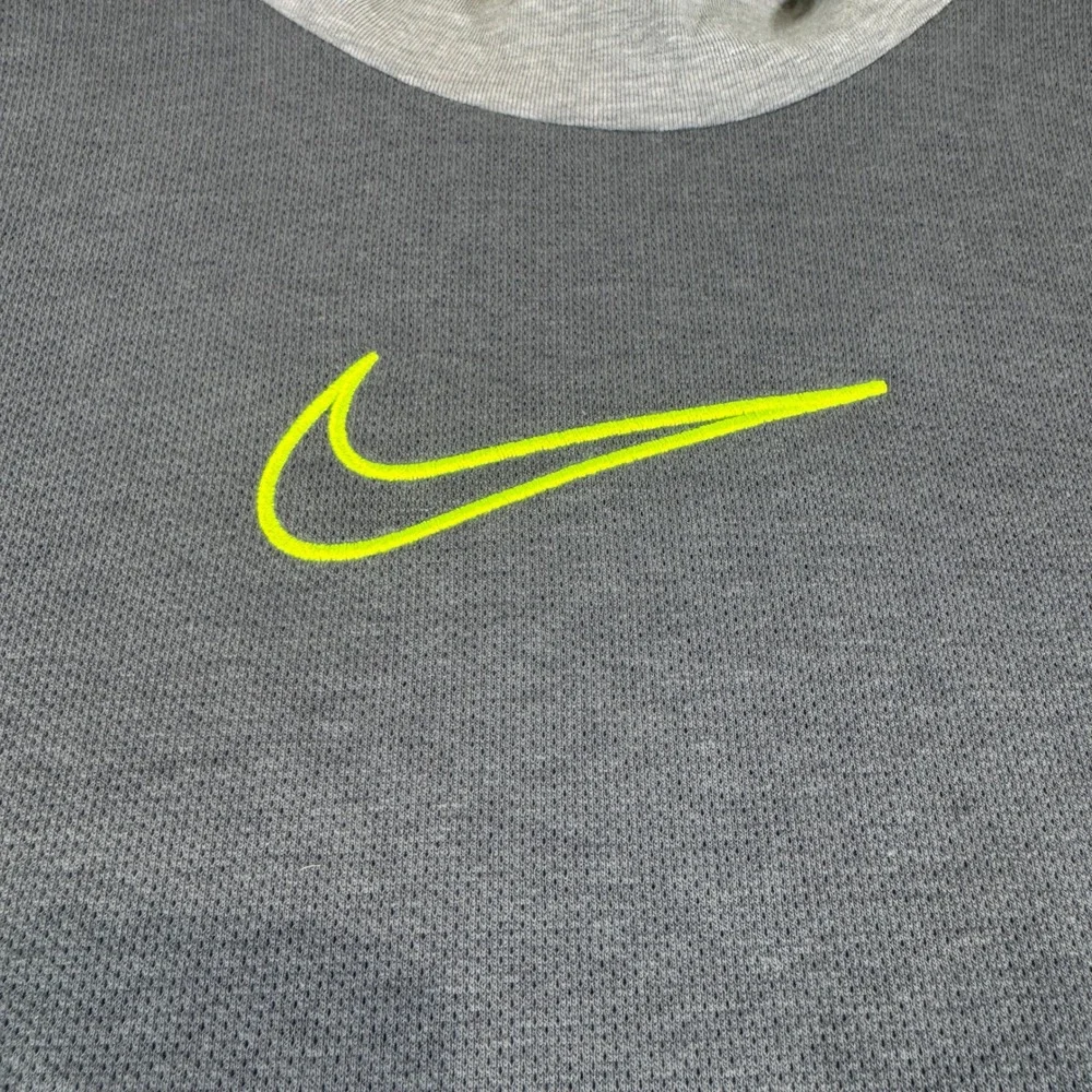 Nike Therma-FIT Men's Gray Neon‎ Dri-FIT Hoodie Pullover Sweatshirt Size Small
